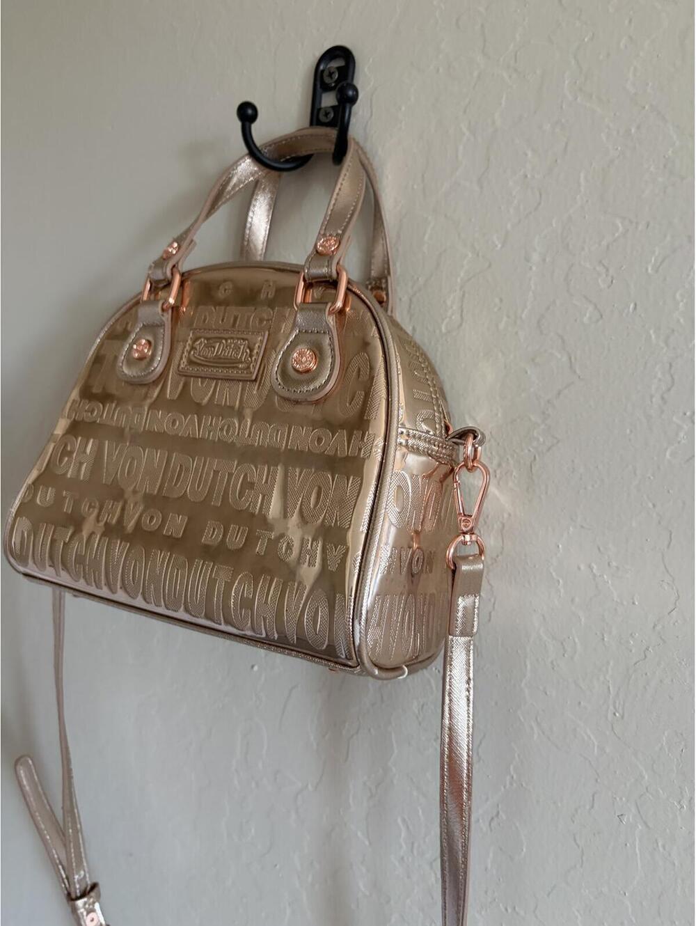 Von Dutch crossbody bag